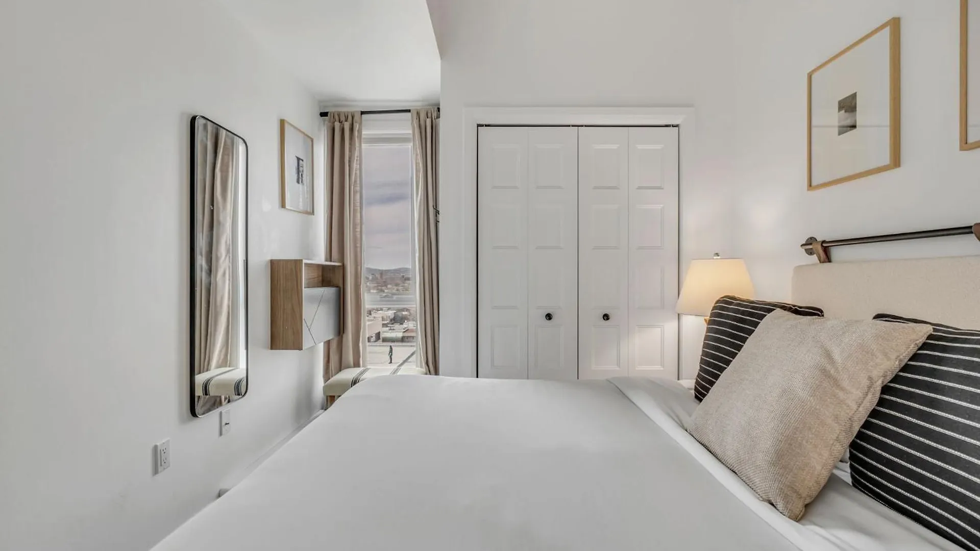 Appartement Initial-Matisse- Quebec-Parking And Pool  Ville de Québec