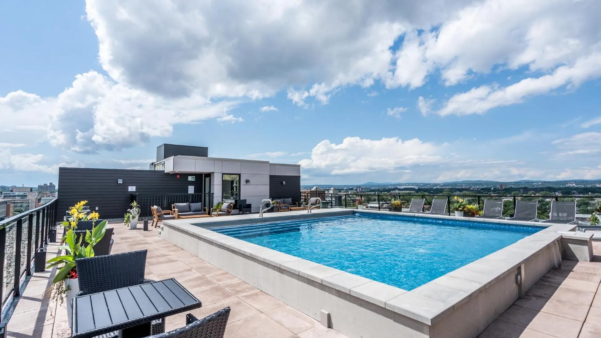 Appartement Initial-Matisse- Quebec-Parking And Pool