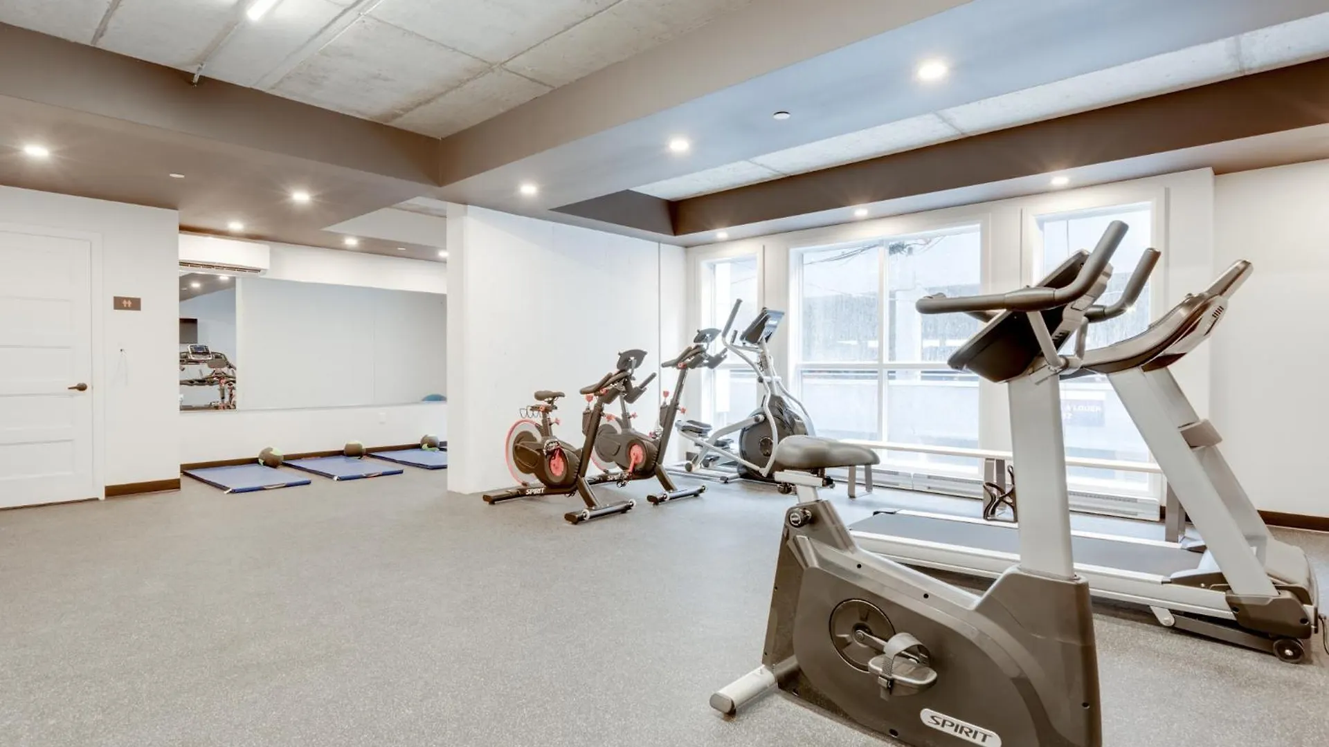 Appartement Initial-Matisse- Quebec-Parking And Pool