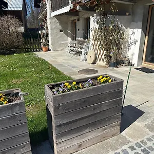 Dans Hameau, Pres Des Pistes De Plein Pied Au Calme Hébergement de vacances Taninges